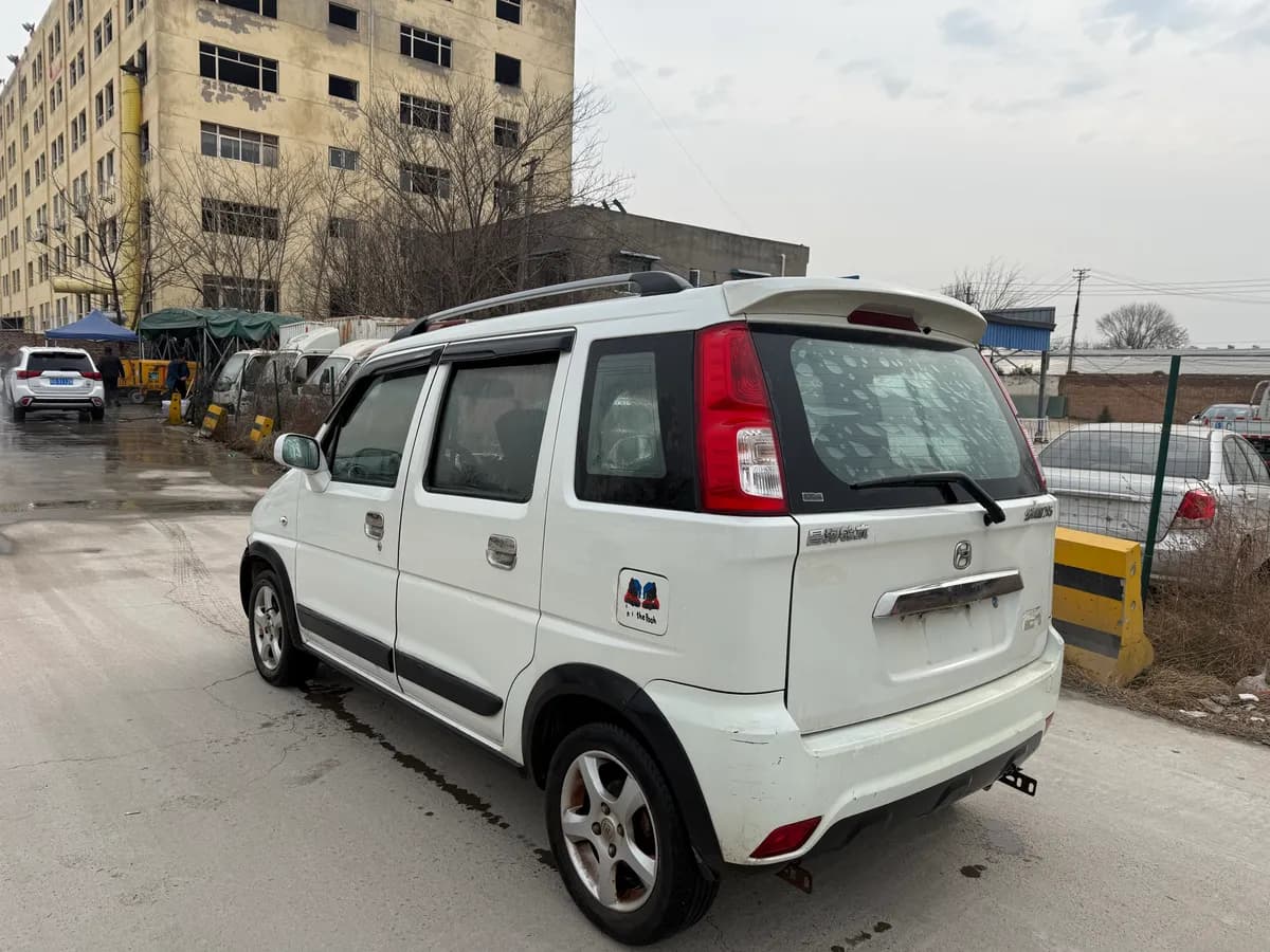 Suzuki X5 2015 1.4L 4