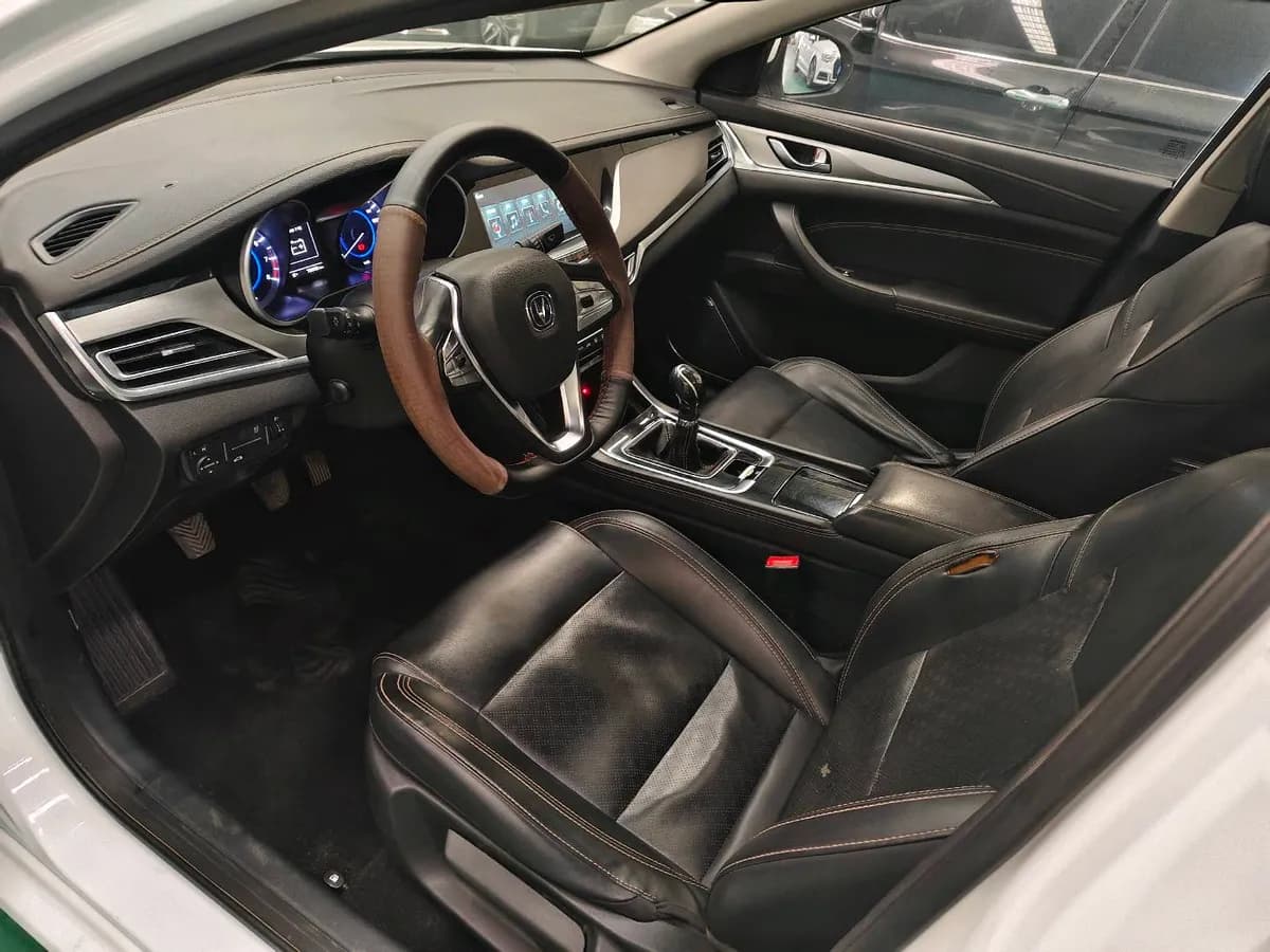 Changan 2018 1.6L GDI V 7