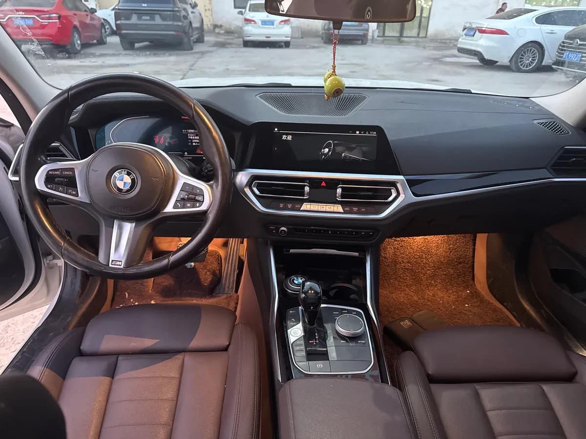 BMW 3 2021 320Li M 6