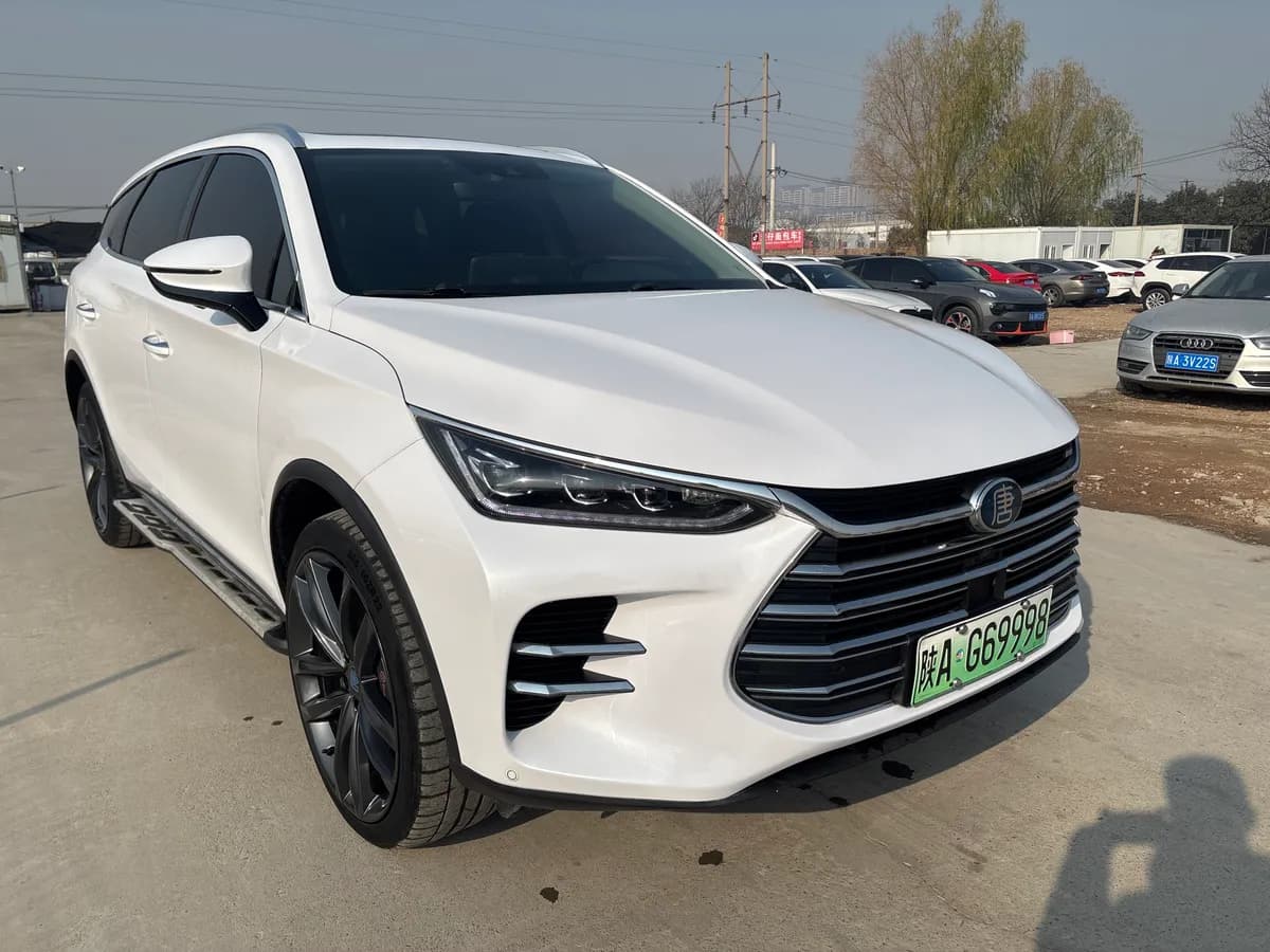 BYD 2018 DM 2.0T 5 V 3