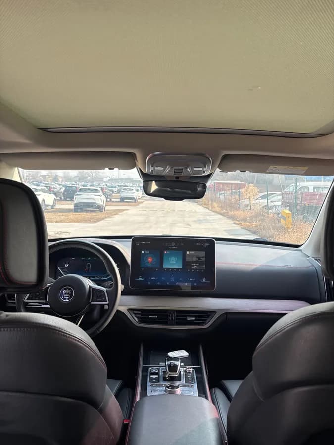 BYD 2018 DM 2.0T 5 V 8