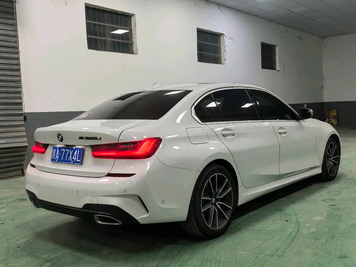 BMW 3 2020 325Li M 10