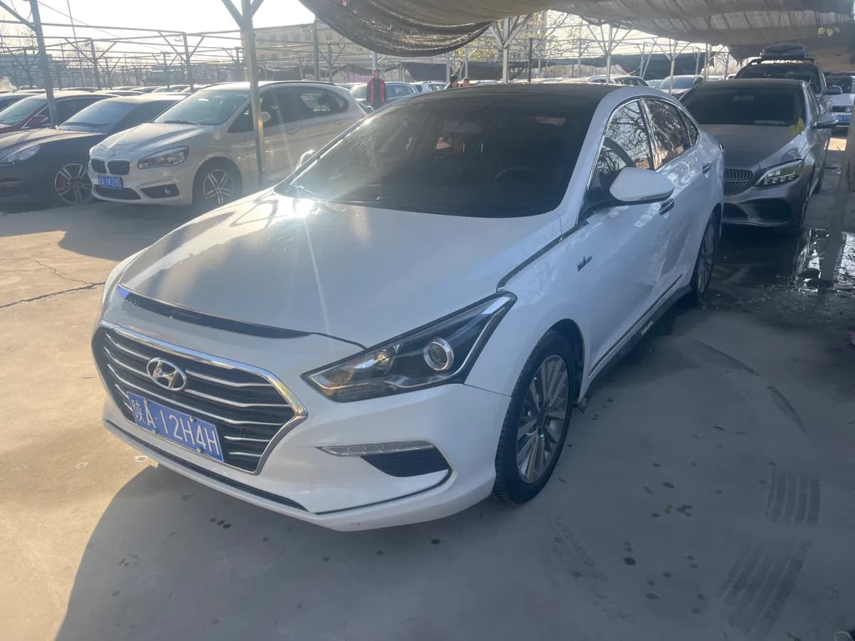 Hyundai 2017 1.6T GLS V 2