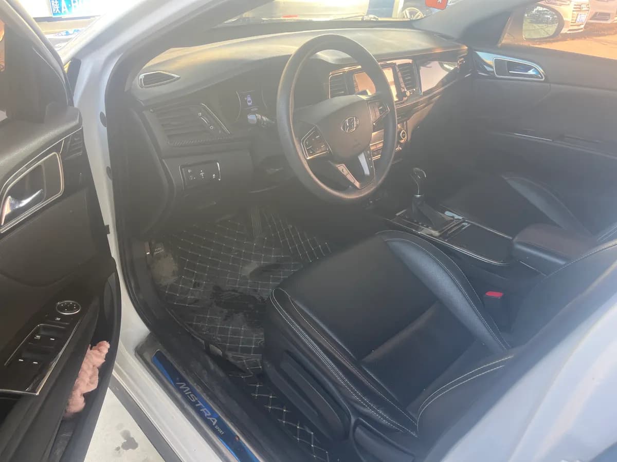 Hyundai 2017 1.6T GLS V 6