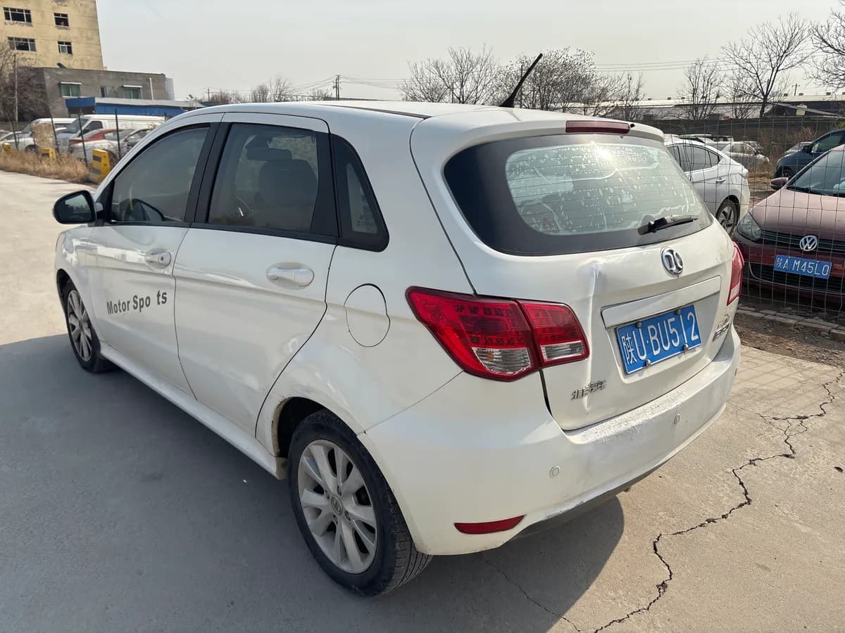 BAIC E 2012 1.3L 4
