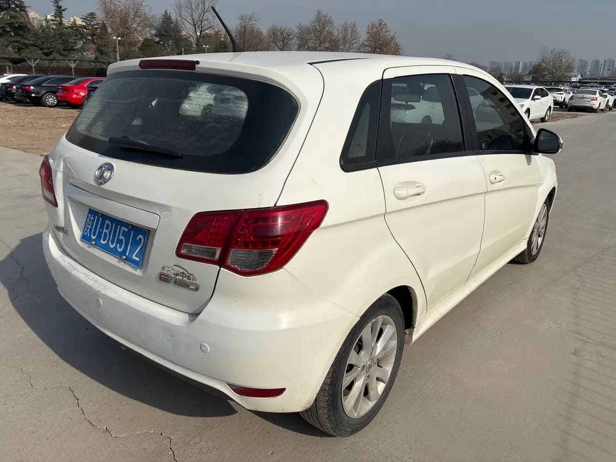 BAIC E 2012 1.3L 6