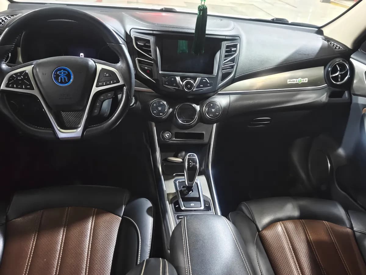 BYD 2017 DM 1.5TID 9