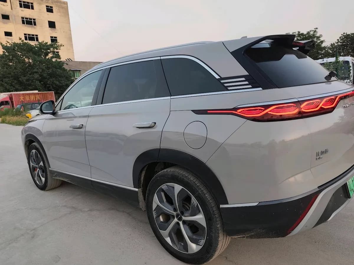 BYD 07 2024 DM-p 175KM 9