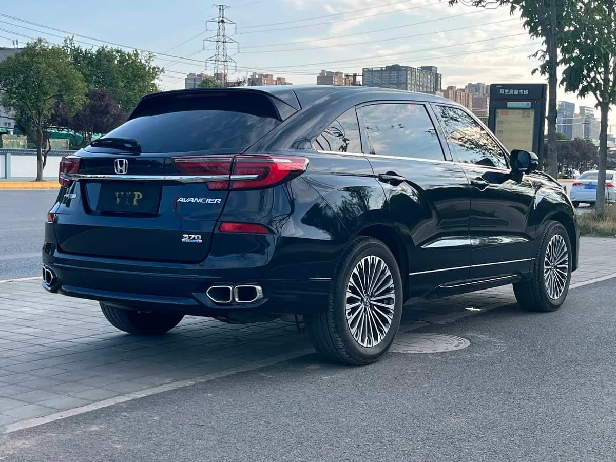 Honda 2023 370TURBO 7