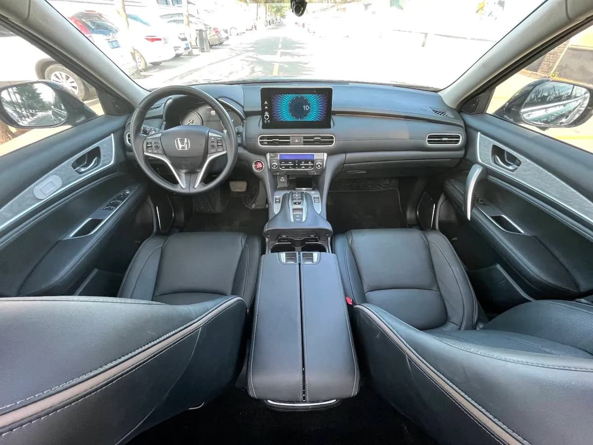 Honda 2023 370TURBO 10