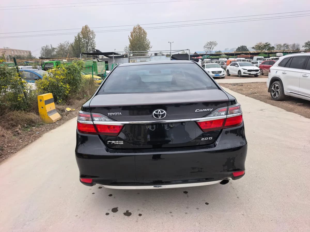 Toyota 2016 2.0G 8