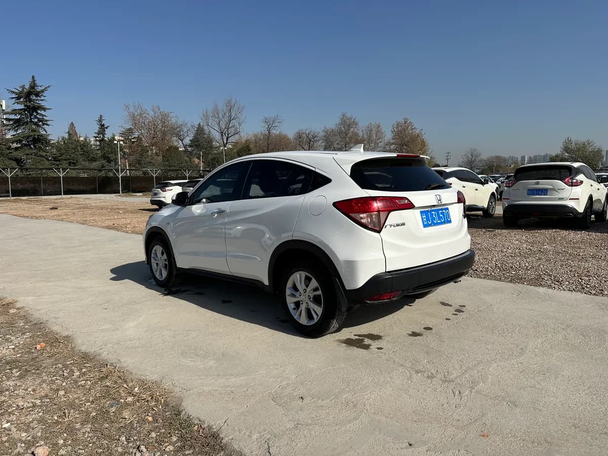 Honda 2015 1.5L CVT 4