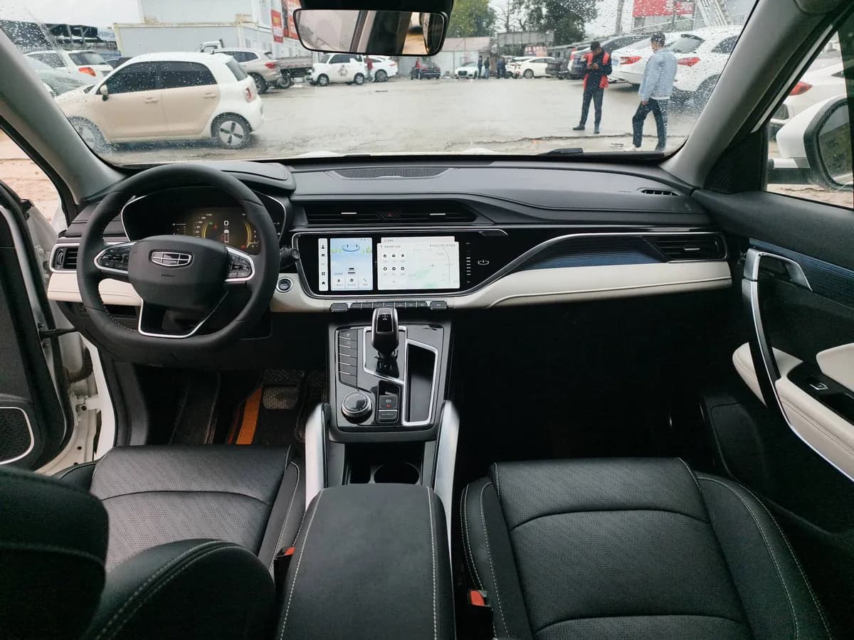 Geely 2022 X 1.8TD DCT 6
