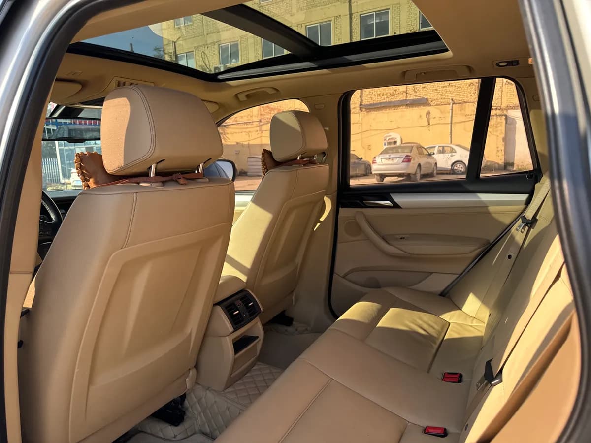 BMW X3 ( ) 2013 xDrive28i 9