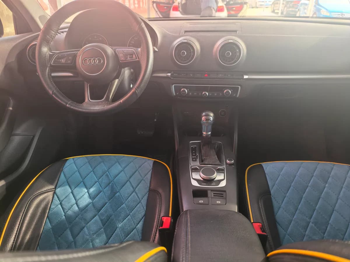 Audi A3 2018 30 Limousine 35 TFSI 7