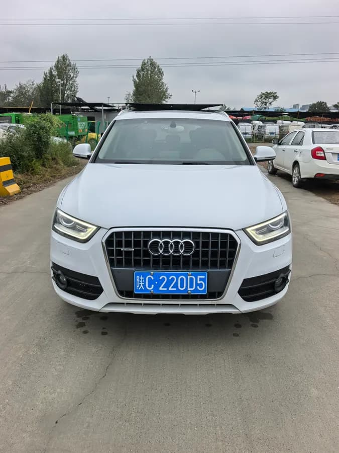 Audi Q3 2015 35 TFSI quattro 2
