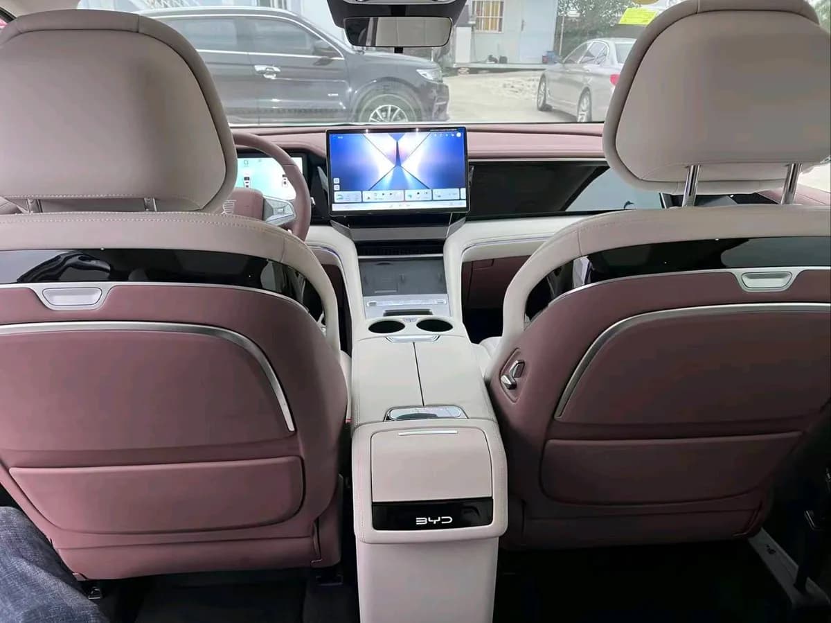 BYD 2025 DM-i 1.5T 180km 3