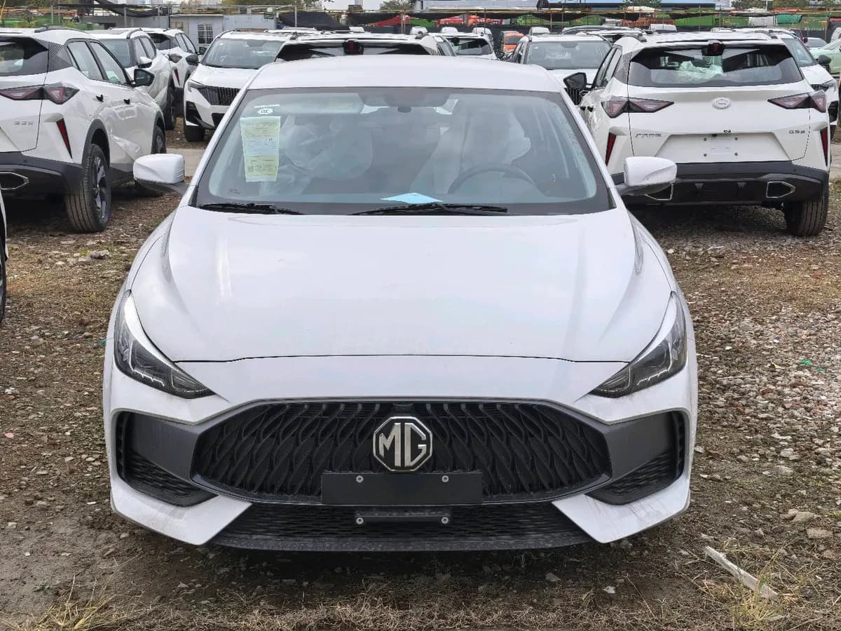 MG MG 5 2023 180DVVT 2