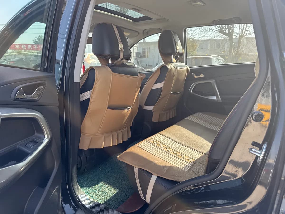 Chery 5 2014 2.0L CVT 4