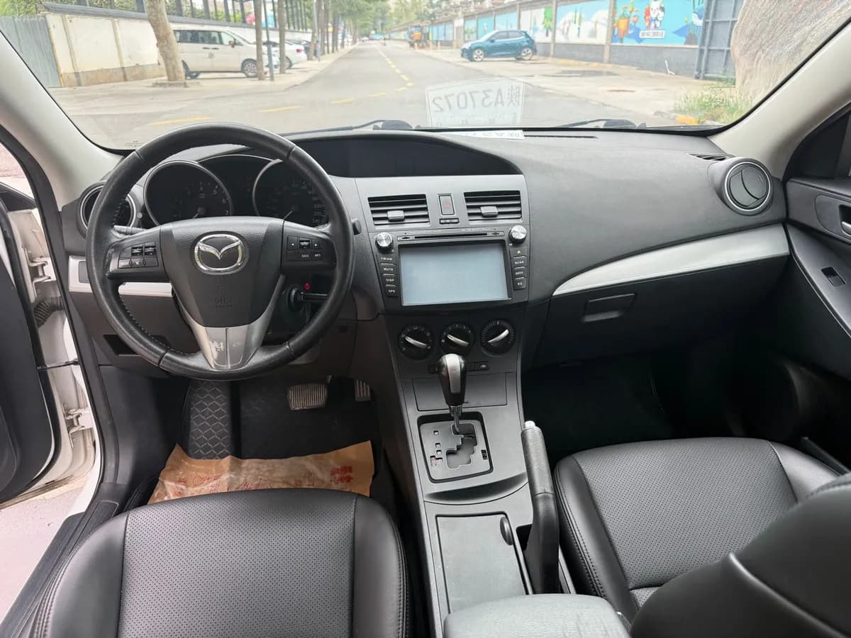 Mazda 3 2013 1.6L 7