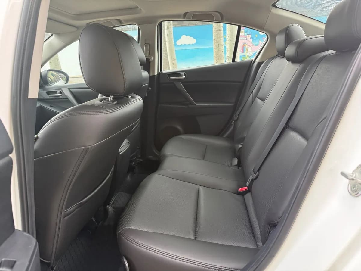 Mazda 3 2013 1.6L 8