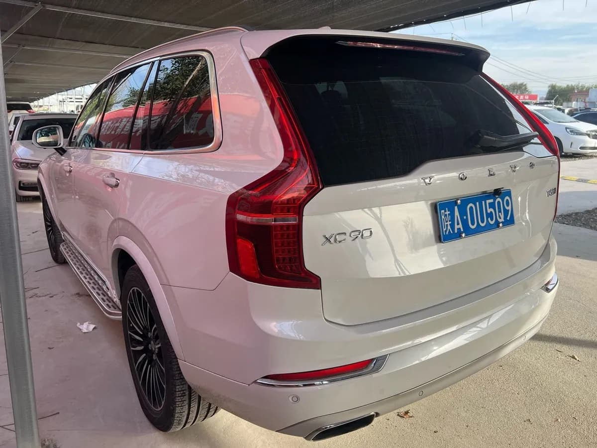 Volvo XC90 2019 T6 7 V 6