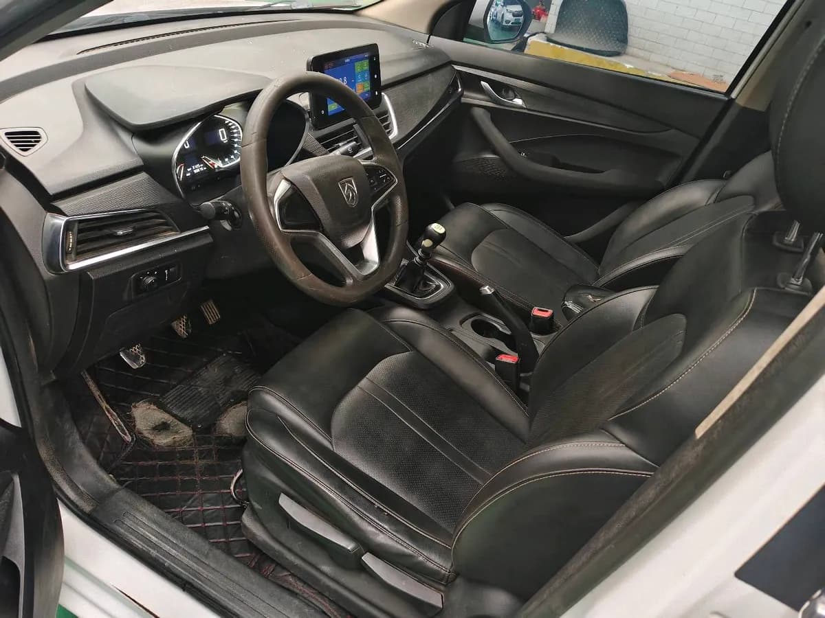 Baojun 360 2018 1.5L V 4