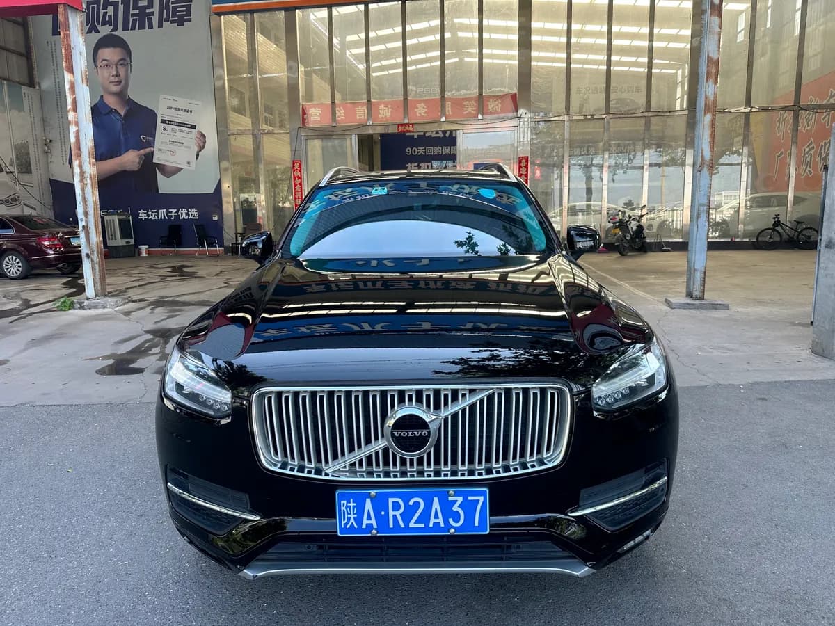 Volvo XC90 2018 T6 7 2