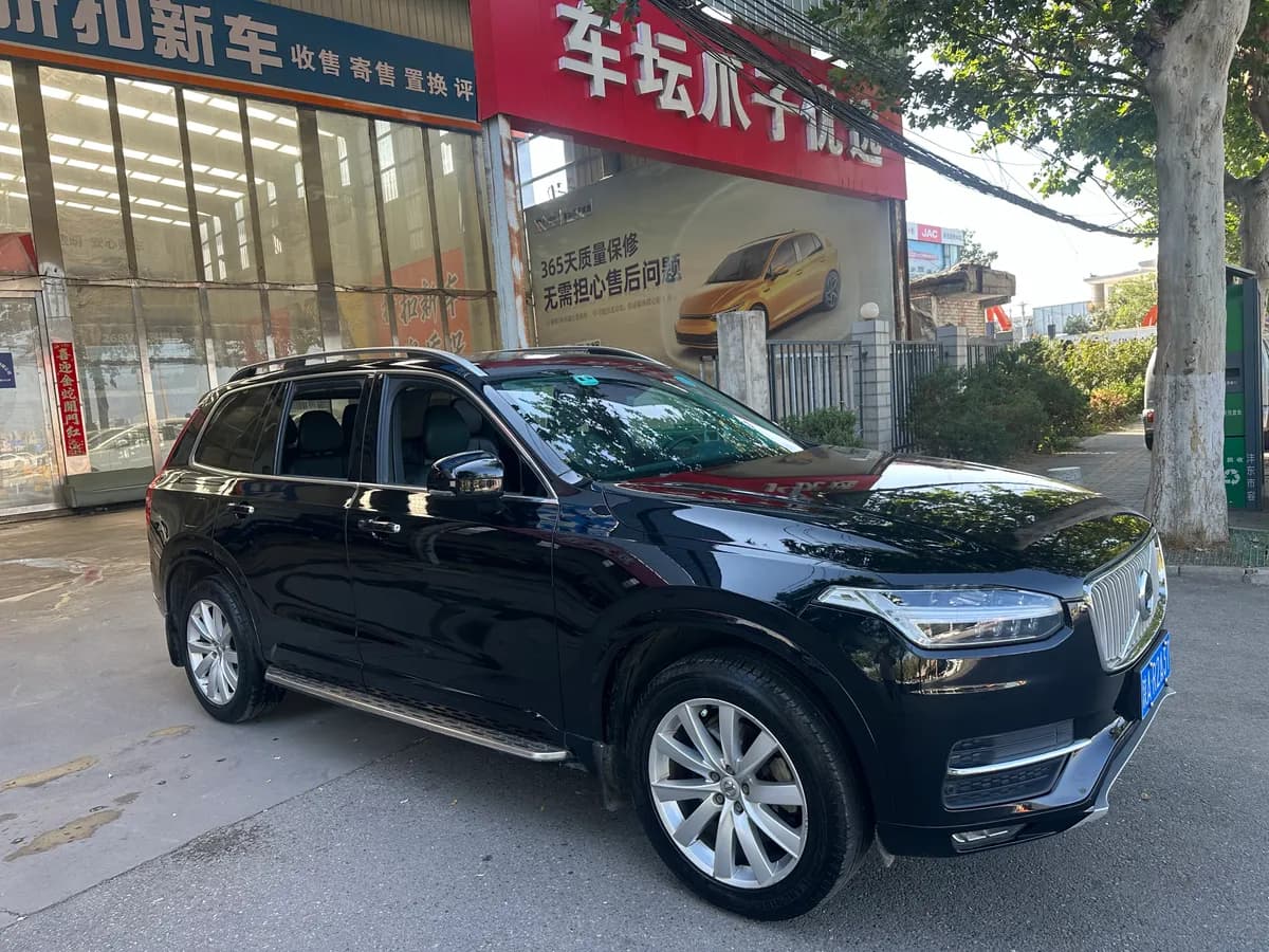 Volvo XC90 2018 T6 7 3