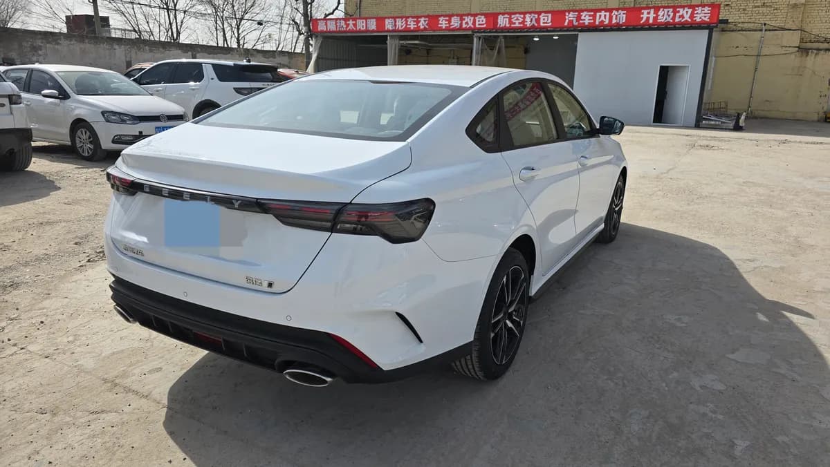 Geely 2024 COOL 1.5T DCT 3