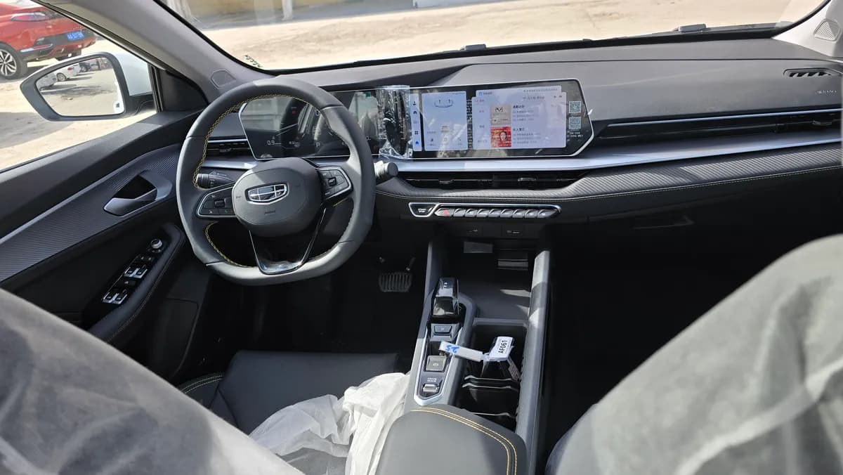 Geely 2024 COOL 1.5T DCT 5