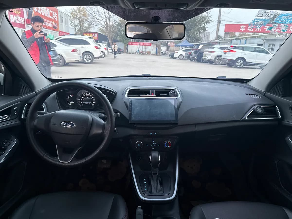 Ford 2019 1.5L 4