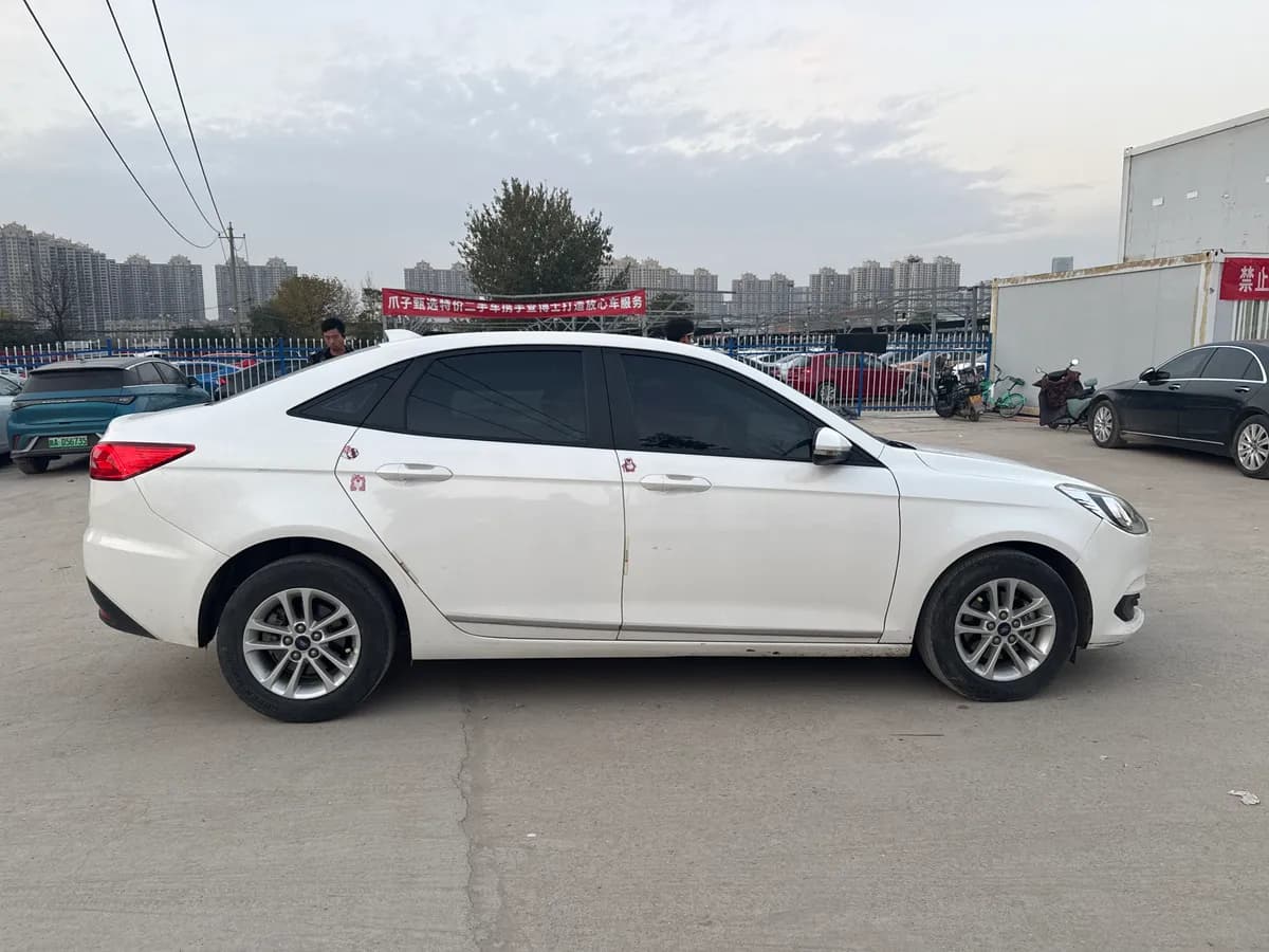 Ford 2019 1.5L 9