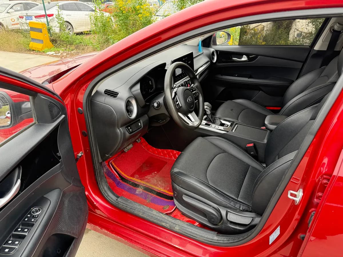 Kia K3 2019 1.5L CVT 8