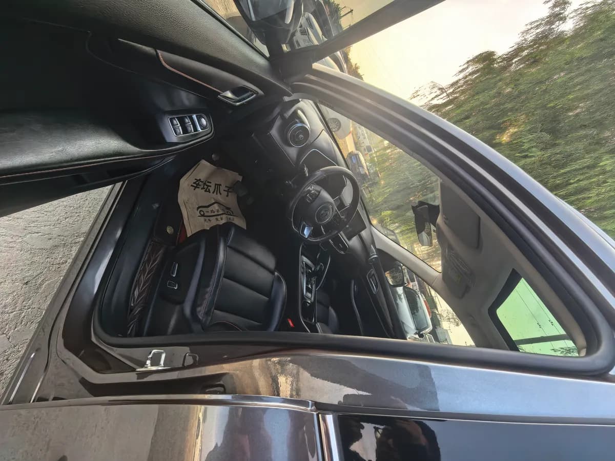 MG MG 2021 300TGI 4