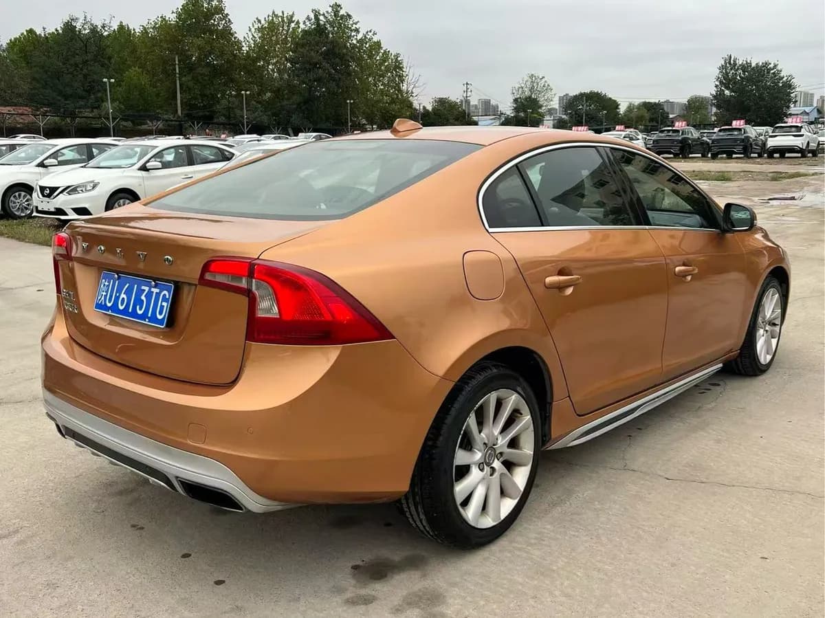 Volvo S60 2015 S60L 2.0T 4