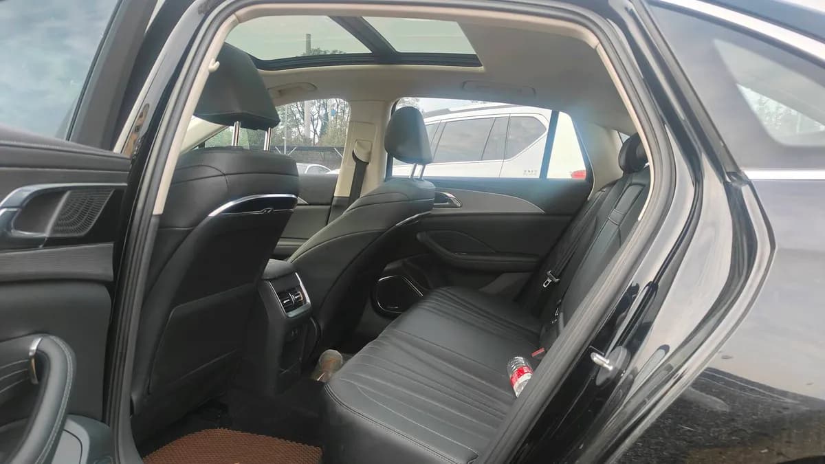 Hongqi H5 2023 1.5T DCT 5