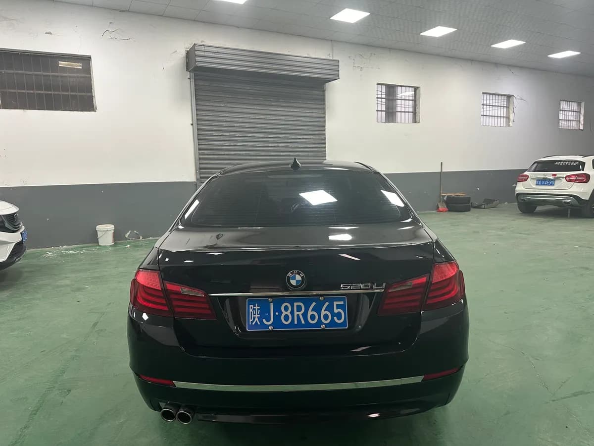 BMW 5 2012 520Li 5