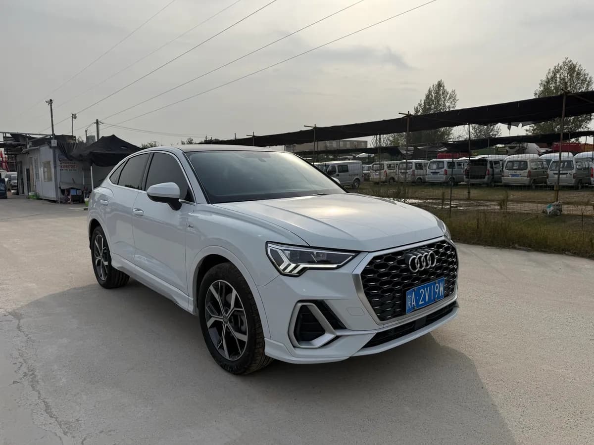Audi Q3 Sportback 2020 40 TFSI 3