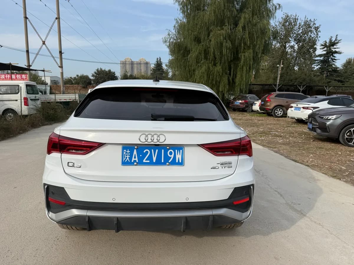 Audi Q3 Sportback 2020 40 TFSI 4