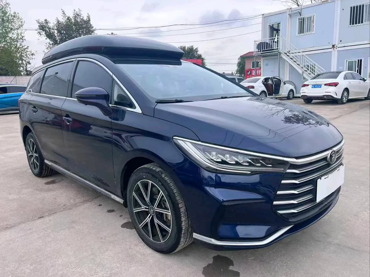 BYD MAX 2022 DM-i 51KM 3
