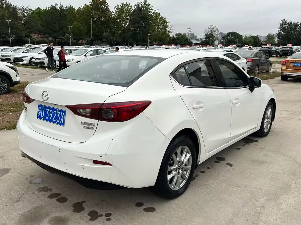 Mazda 3 2019 1.5L VI 4