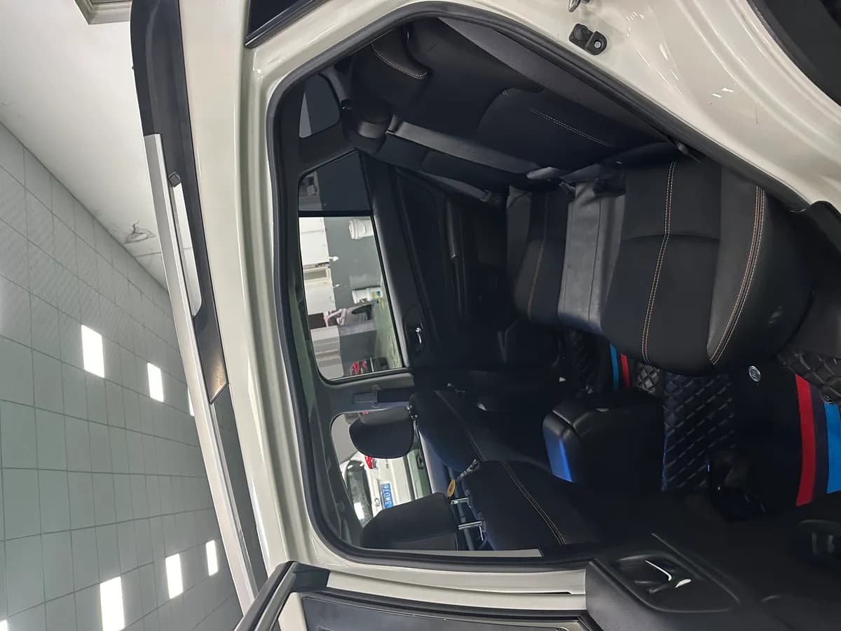 Subaru XV 2015 2.0i 9