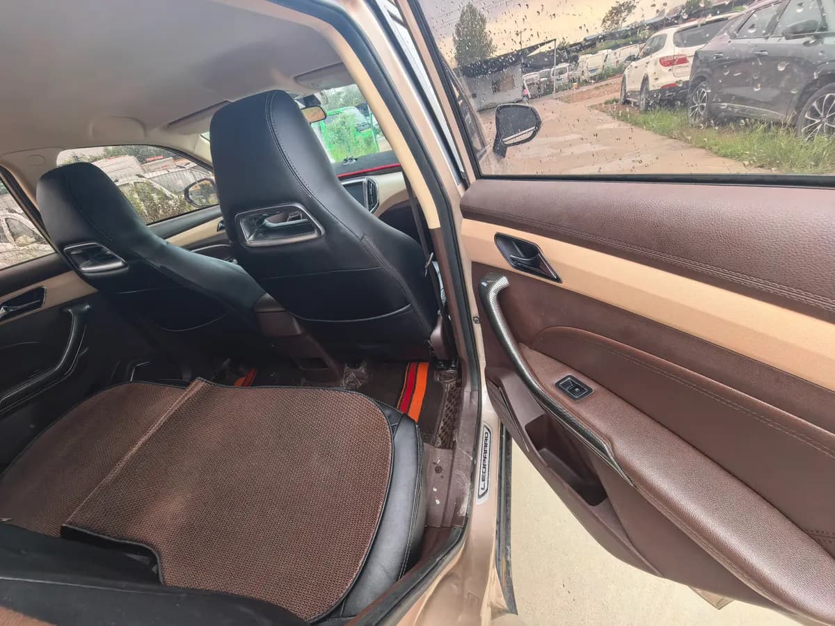 CS9 2018 1.5T CVT 10