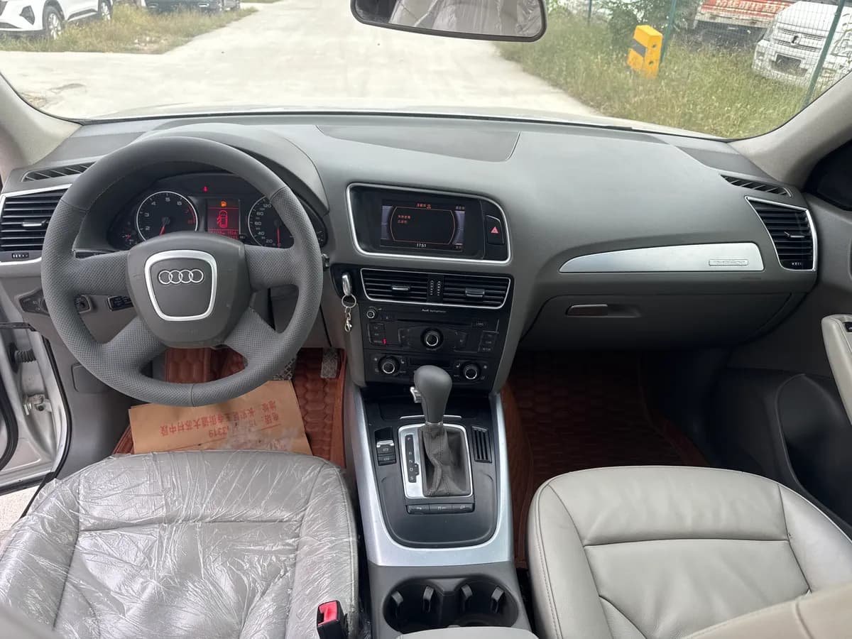 Audi Q5 2011 2.0TFSI 6