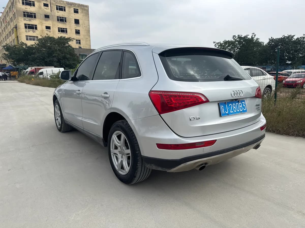 Audi Q5 2011 2.0TFSI 7