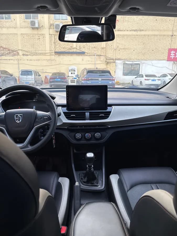 Baojun 360 2019 1.5L VI 8