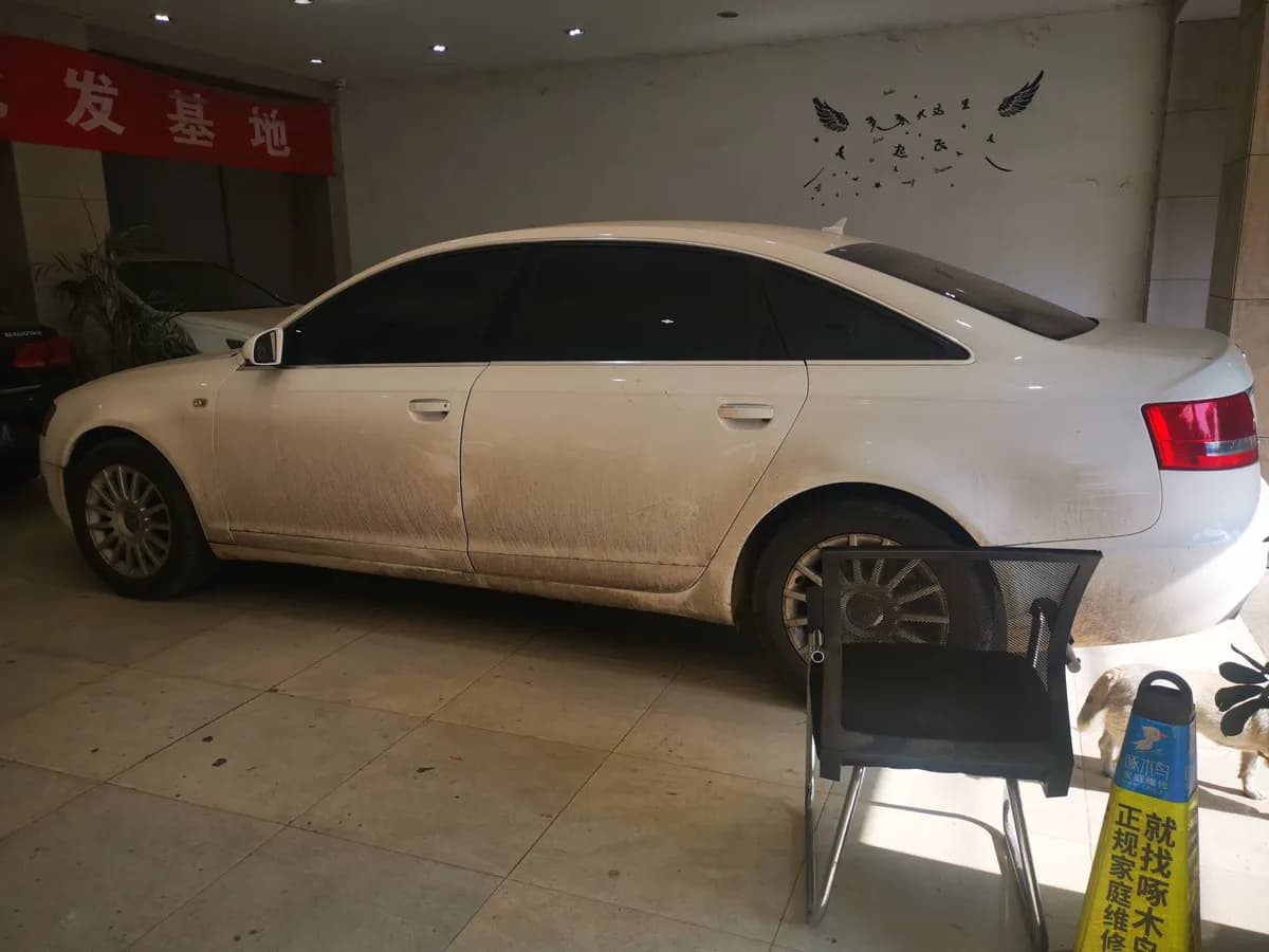 Audi A6L 2005 4.2L quattro 7