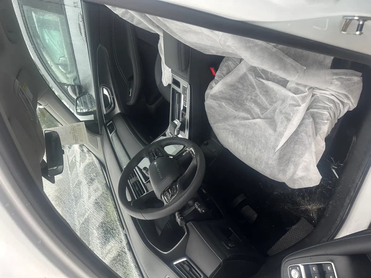 Roewe RX5 2025 PLUS 330TGI 4
