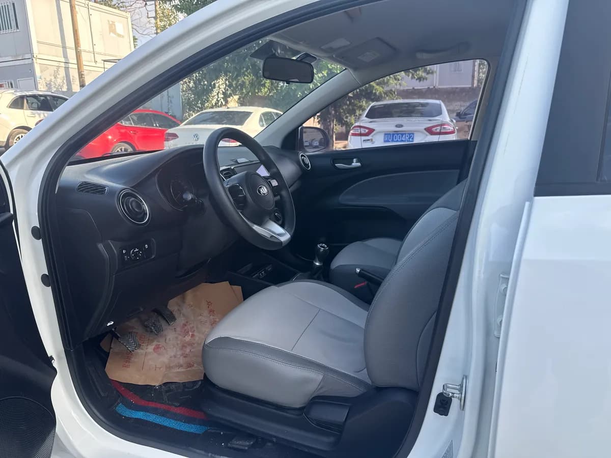 Kia 2019 1.4L Deluxe V 4